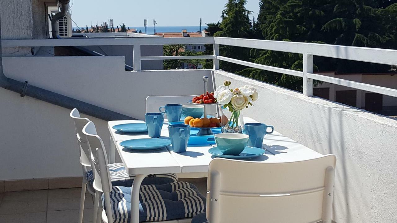 Deep Blue Apartment 波雷奇 外观 照片